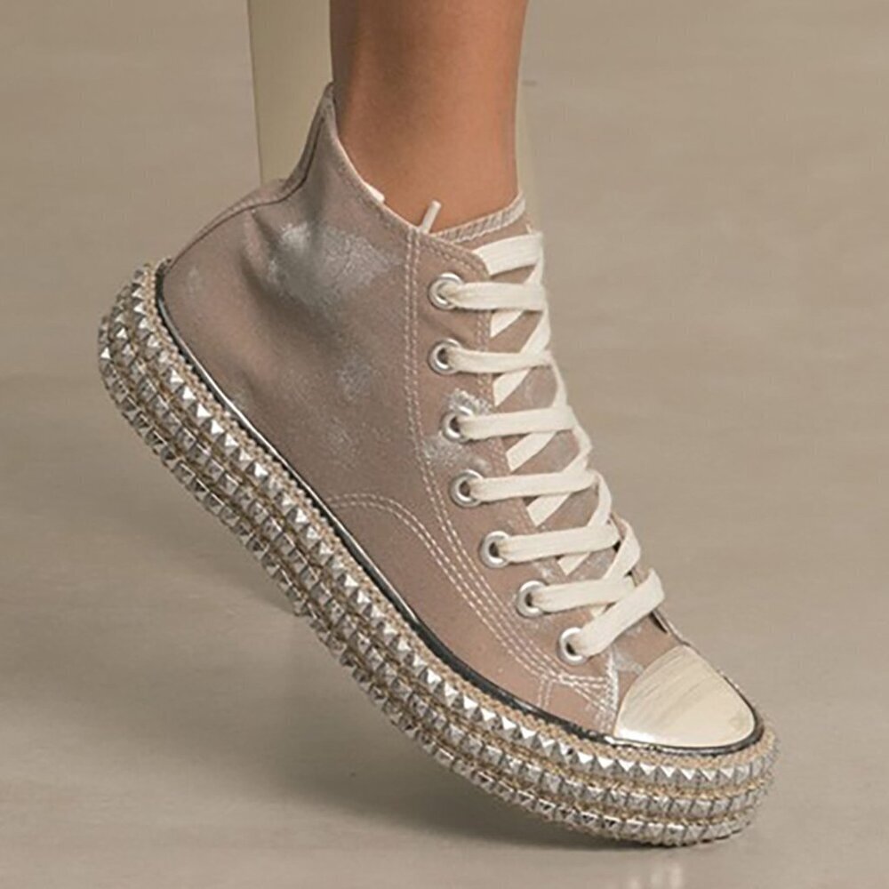*NEW* Mi.iM Studded Sneaker - Picture 2 of 12